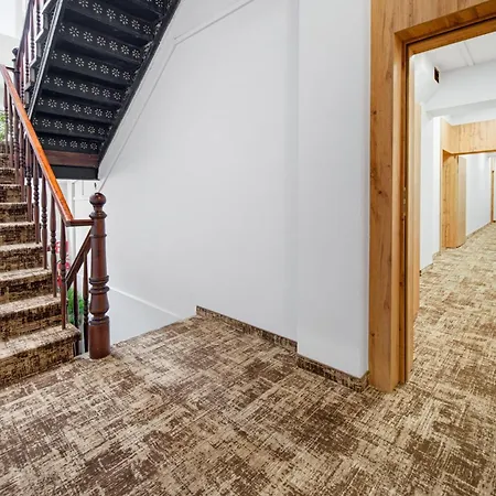 Platinum 22 Apartment