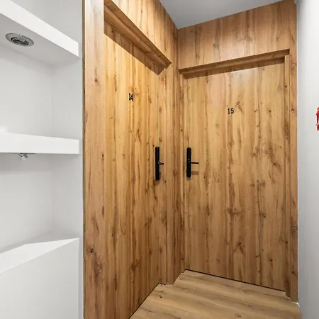 Platinum 22 Apartment
