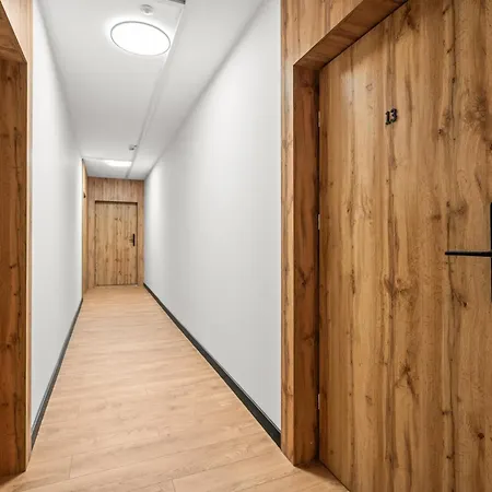 Platinum 22 Apartment *